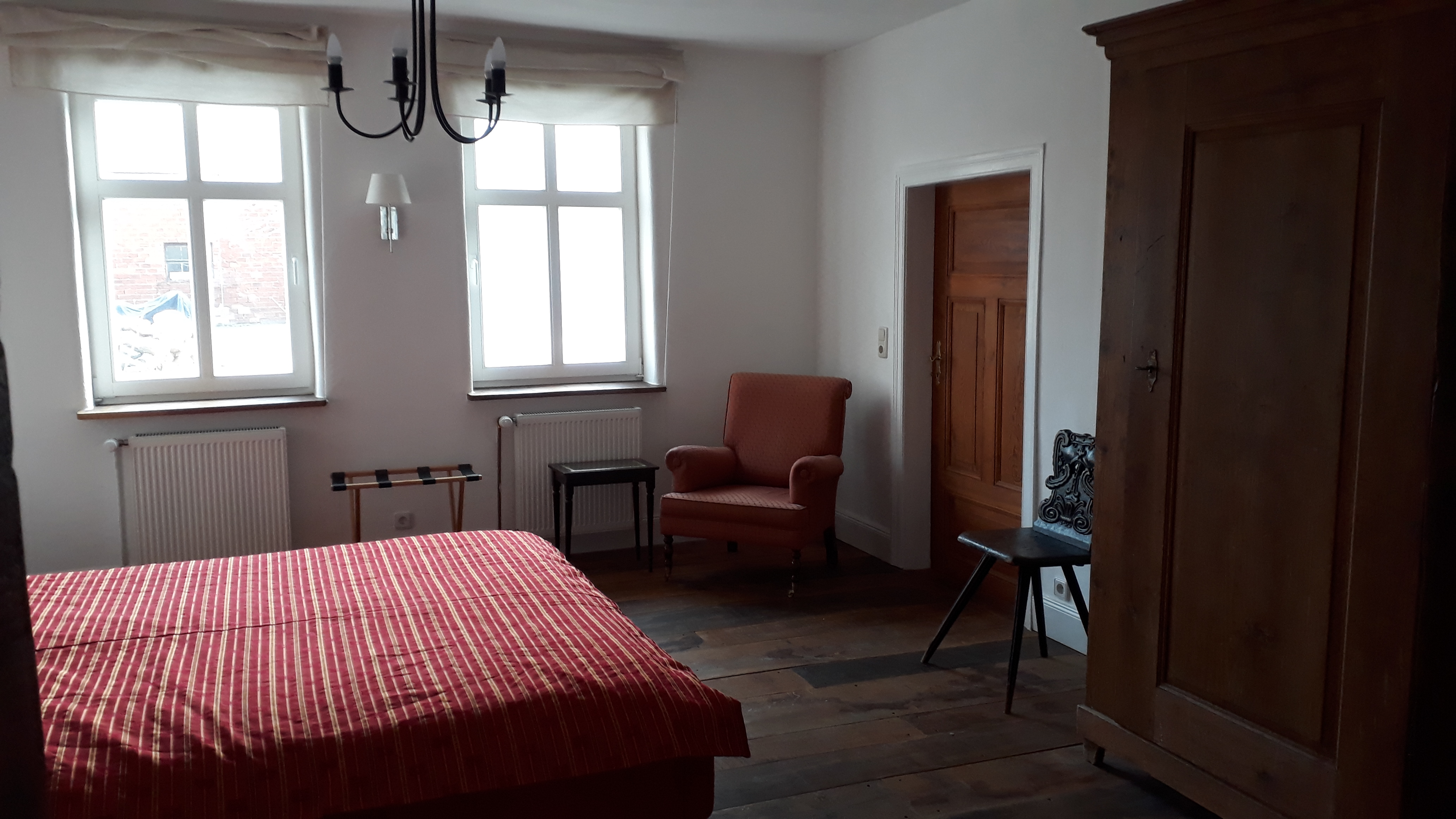 Schrank im Schlafzimmer